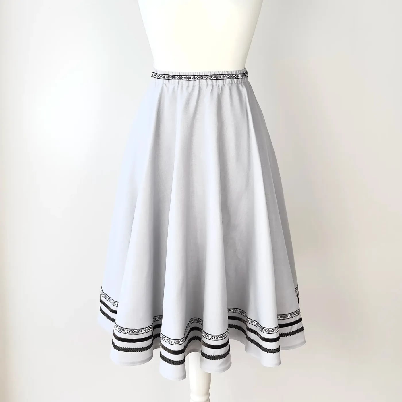 Trachtenrock MONA / hellgrau
