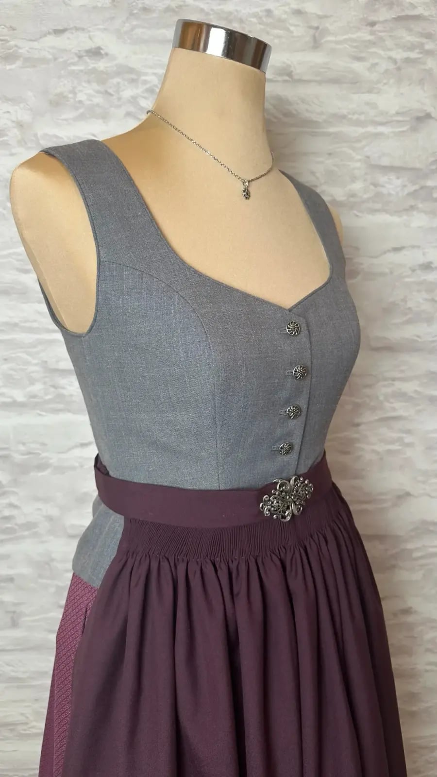 Maßgefertigtes Dirndl bzw. Trachtenkleid, Arbeit 21 von 60